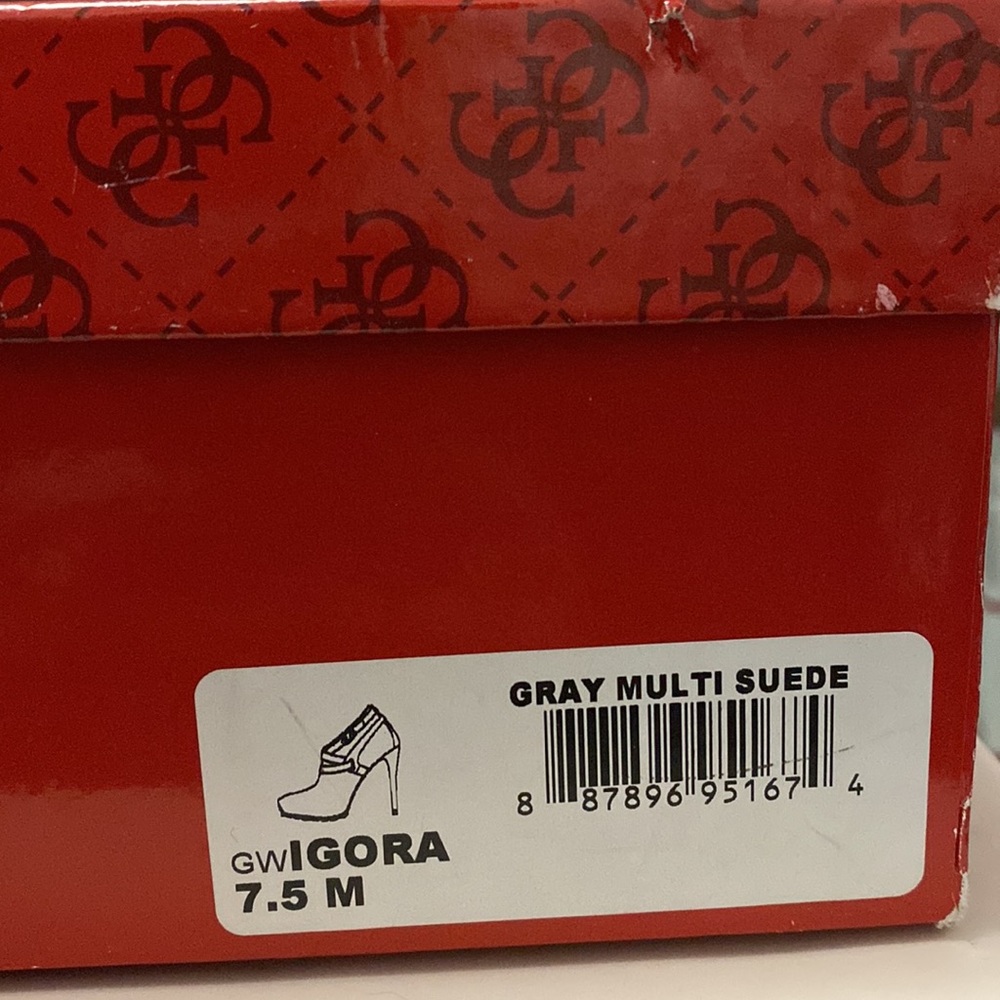 Guess Heels - Picture 7 of 7